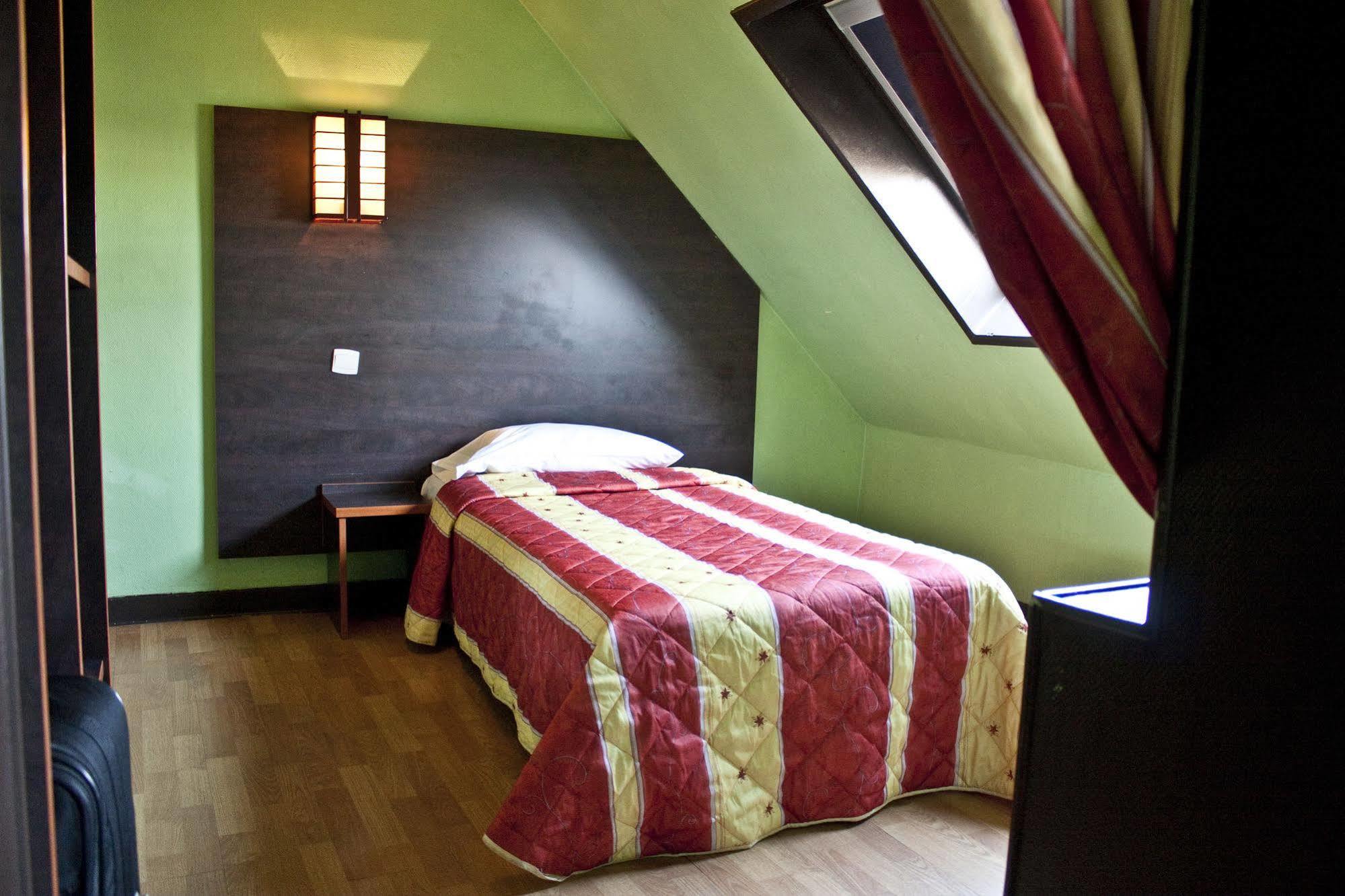 Hotel Cambrai Paris Luaran gambar